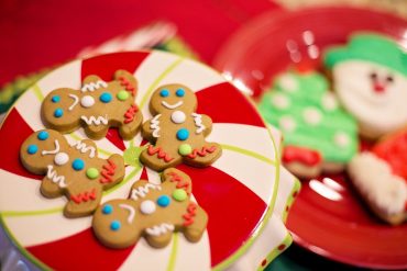 gingerbread-cookies Χριστουγεννιάτικα μπισκότα