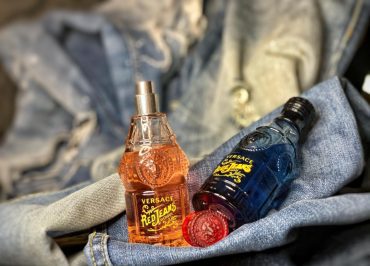 αρώματα blue red jeans Versace